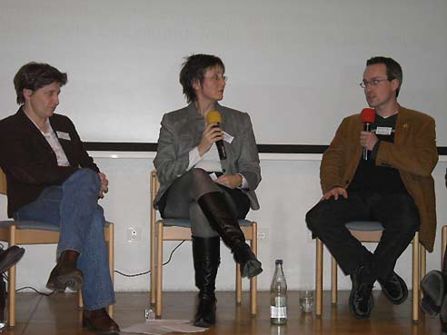 Nicole Razavi, Moderatorin und Henning Schürig (v.l.n.r.)